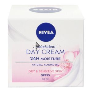 Nivea Day Cream Nourishing SPF15 50ml