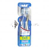 Oral-B Toothbrush Pro-Expert All-In-One 2s Medium