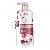 Lux Shower Cream 900ml Red Shiso & Hibiscus