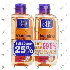 Clean & Clear Foaming Wash Twin Pack 2x100ml