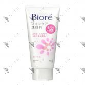 Biore Face Wash 130g Scrub In